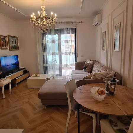 Va Lungomare Апартаменты Влёра