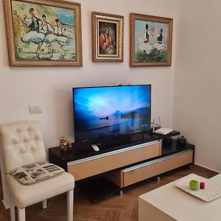 Va Lungomare Apartment *