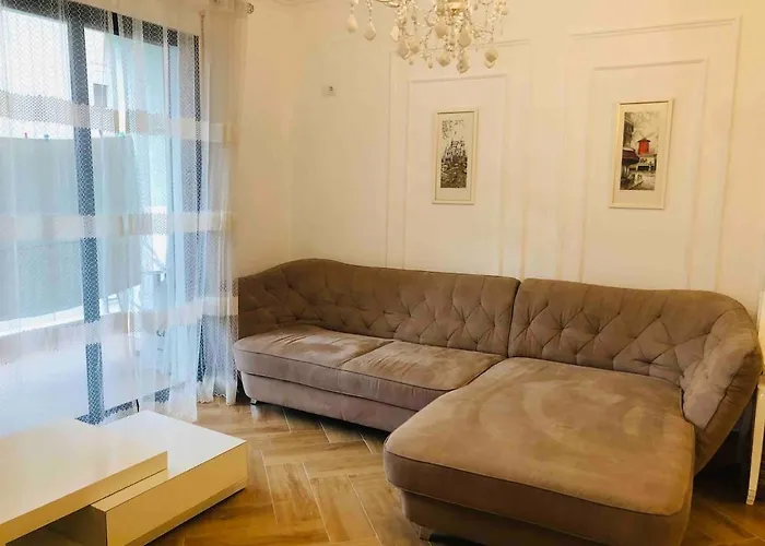 Va Lungomare Апартаменты Влёра