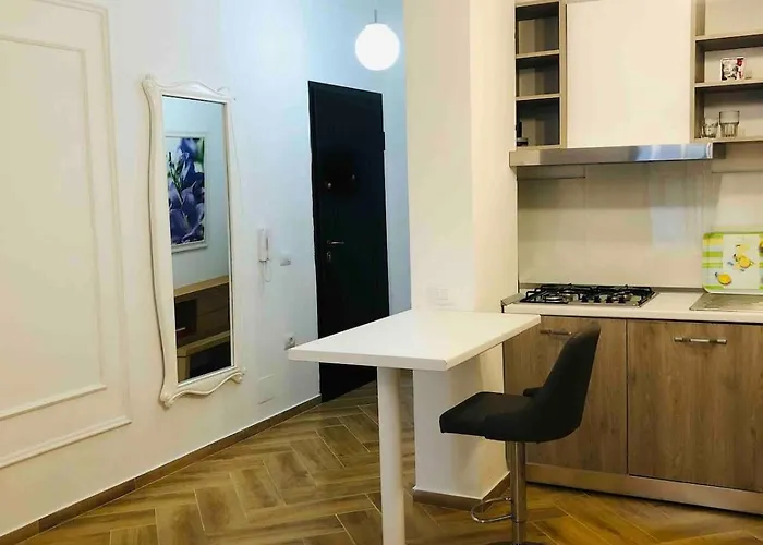 Апартаменты Va Lungomare Влёра