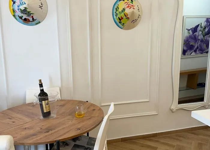 Апартаменты Va Lungomare *